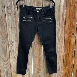 Topshop Moto Low Rise Leigh Jeans with Zipper Details - Width 30 Length 30